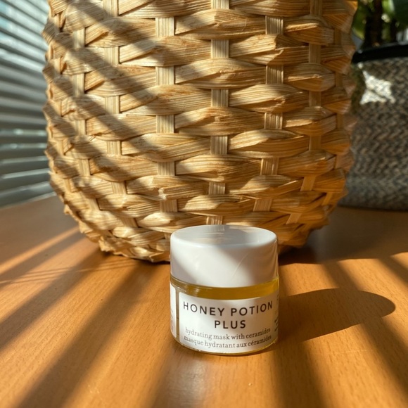 Farmacy Honey Potion Lotion Plus Hydration Mask With Ceramides 9g - Picture 2 of 5